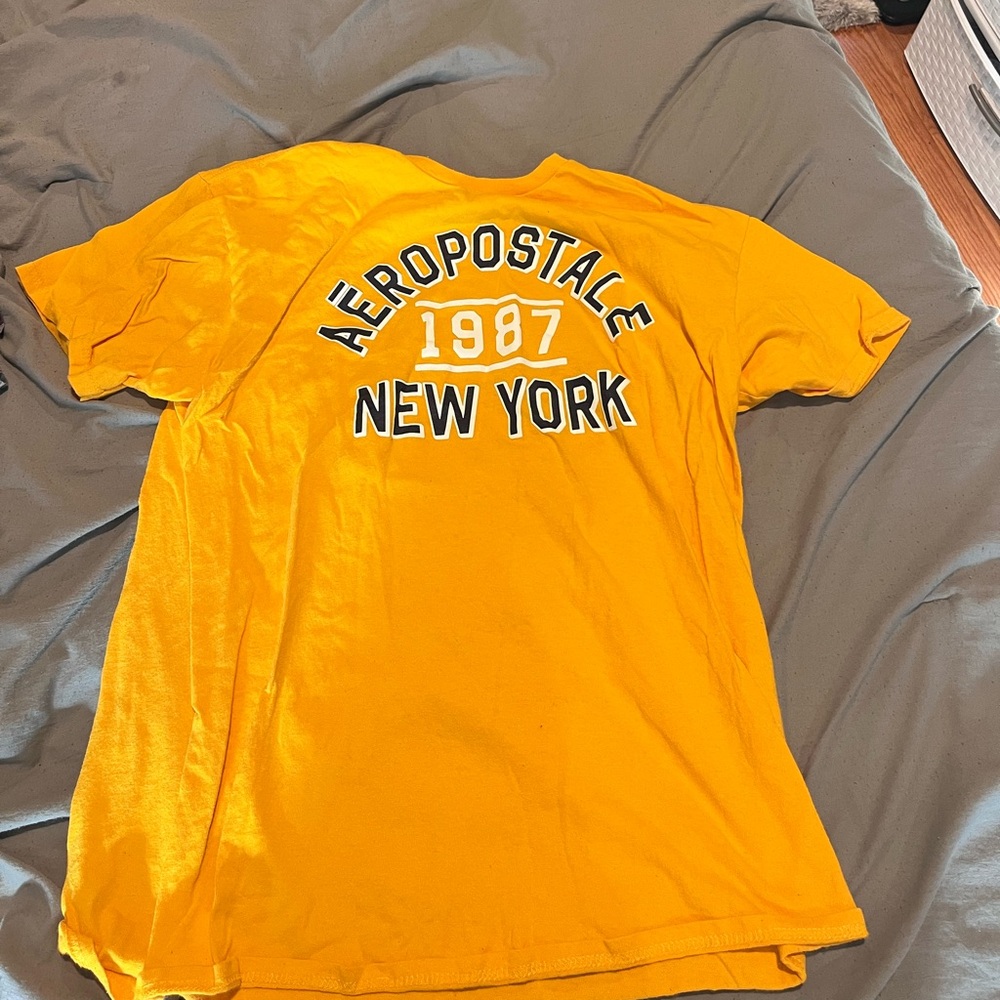 Aeropostale Golden New York Tee